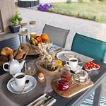 Bed & Breakfast By Sab Tritteling